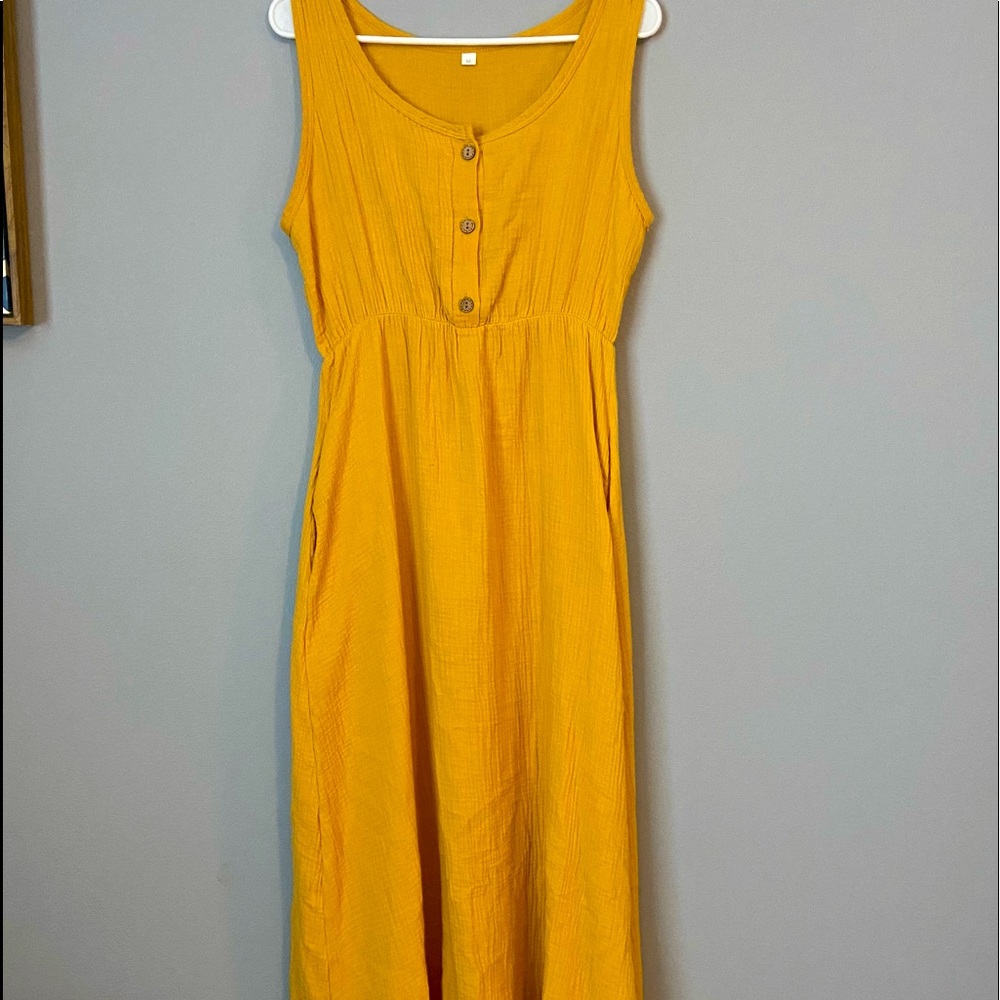 Long yellow summer maxi dress